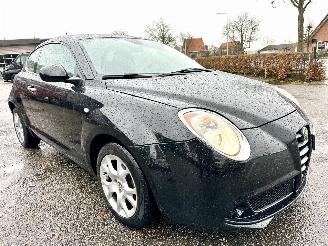 Alfa Romeo MiTo 1.4i 79pk 6-bak Distinctive - airco - elektr ramen + spiegels - lmv - radio - boekjes + sleutels compl picture 4