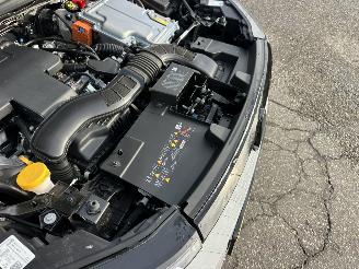 Renault Captur 1.6 E-Tech full hybrid 145 esprit Alpine - nap - pano - harman - 360cam - stuurverw - front + line + side assist picture 97