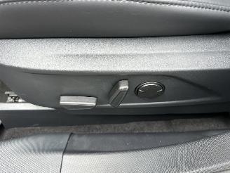 Ford Mustang Mach-e 75 kWh awd 371pk aut premium - pano - 360cam - leer - stoel + stuurverw - b&o - front + line + side assist picture 46