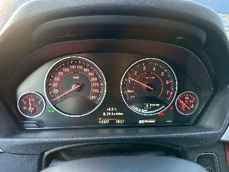 BMW 3-serie 330e 245pk 8-traps aut + f1 high exe - 112dkm nap - harman  - stuur + stoelverw v+a - 360cam - head up - elektr rollo picture 29