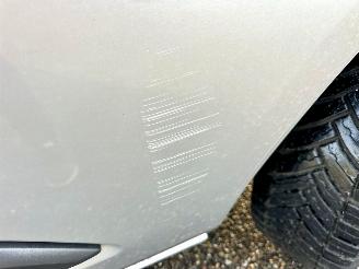 Ford Transit Custom 300 2.0 TDCI 105pk 6-bak L2/H1 euro.6 Trend 3pers - nap - navi - cam - pdc v+a - trekh - airco - cruise picture 10