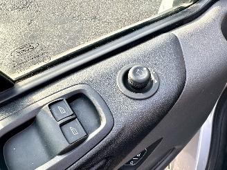 Ford Transit Custom 300 2.0 TDCI 105pk 6-bak L2/H1 euro.6 Trend 3pers - nap - navi - cam - pdc v+a - trekh - airco - cruise picture 45