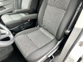Volkswagen Transporter 2.0 TDI L1/H1 Comfortl - 37dkm nap - airco - cruise - pdc - trekh - klapdeuren - imperiaal - facelift model picture 18