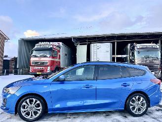 škoda osobní automobily Ford Focus 1.5D 120pk 8-traps aut + F1 ST-Line x - nap - 2022/12