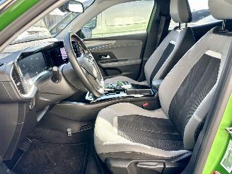 Opel Mokka-E Gereserveerd 136pk aut 50kWh Business Elegance - 14dkm nap - line + side assist - navi - keyless - camera - pdc v+a picture 68