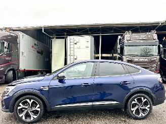 Voiture accidenté Renault Arkana 1.6 E-Tech full hybrid 145 techno 2024/1