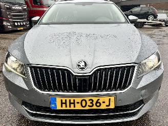 Skoda Superb 2.0 TDI 150pk 6-bak euro.6 Style Bus - nap - navi - camera - front + side + park assist - keyless entry + start picture 3
