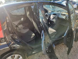 Peugeot 107 5 drs 50kw  cool edition MOTOR LOOPT picture 13