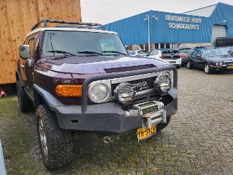 škoda osobní automobily Toyota FJ Cruiser 4.0 autom v6 lpg G3 178kw  VAN 2008/3