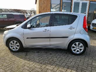 Opel Agila 2 AGILLA,S 1 KOOP 1.0 benz 48 kw af fabriek LPG ,AIRCO, NAP picture 7