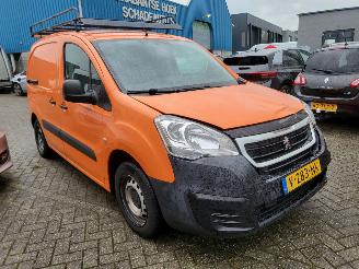Peugeot Partner Partner 7 1.6 Hdi 55 kw euro 6 1e eigenaar airco 2018/4