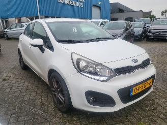 škoda osobní automobily Kia Rio 1.2 cvvt  Super pack 5 drs 2011/9