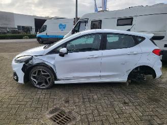 Ford Fiesta 1.5 EcoBoost ST-3 NAVI, CAMERA, 240 PK 5 DEURS picture 2