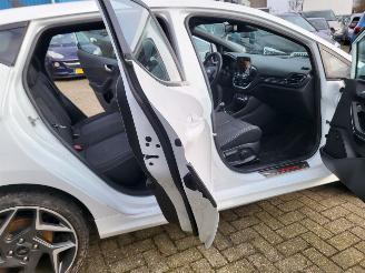 Ford Fiesta 1.5 EcoBoost ST-3 NAVI, CAMERA, 240 PK 5 DEURS picture 17
