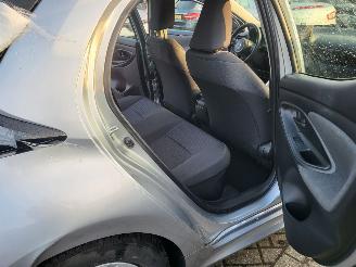 Toyota Yaris LET OP  !! Mazda 2 Hybrid autom 1.5 Agile ( Toyota Yaris) 48000km nwpr € 25000 picture 25