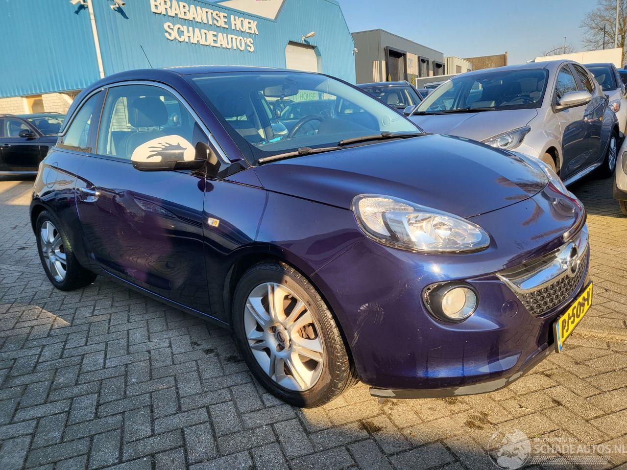 Opel Adam schadevrije Opel ADAM 1.2 LEER,AIRCO,STOELVERWARMING,STUURVERW,NWE APK 56000KM