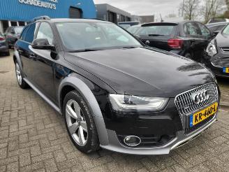 Avarii autoturisme Audi A4 allroad A4 allroad 2.0 TDI QUATTRO 177 PK S-TRONIC PRO LINE 1e eigenaar 2013/7