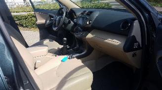 Toyota Rav-4 3X Rav-4 2.2 MET O.A  D-4d D-cat 4x4 130 Kw 1 e eigen 55000 km EXECUTIVE picture 6