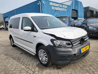 Unfallwagen Volkswagen Caddy Rolstoel Caddy Maxi 2.0 TDI euro 6w DSG aut Trendline 5p + ROLSTOEL 2018/4