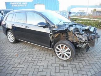 Auto incidentate Volkswagen Golf GOLF 7  1.6 TDI 81 kw / 110 pk variant HIGHLINE AUTO 7 FULL nwpr € 38000 2015/3