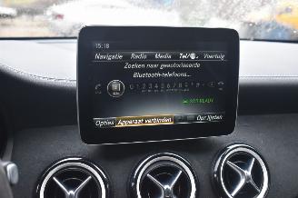 Mercedes GLA Klasse 180 122Pk *Navi/Clima/Camera picture 12
