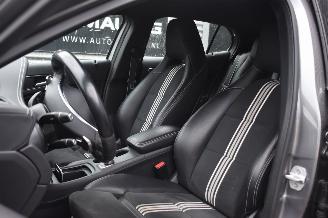 Mercedes GLA Klasse 180 122Pk *Navi/Clima/Camera picture 5