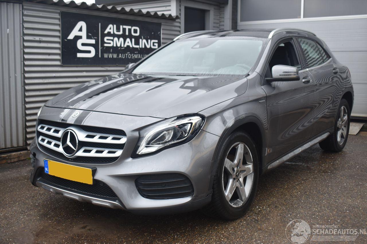 Mercedes GLA Klasse 180 122Pk *Navi/Clima/Camera