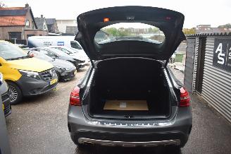 Mercedes GLA Klasse 180 122Pk *Navi/Clima/Camera picture 25