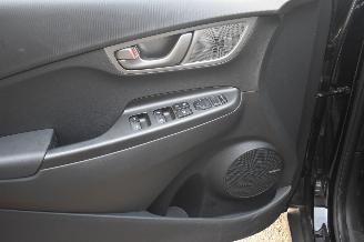 Hyundai Kona 64Kwh EV Fashion 204Pk SOH 100% 3Fase *Navi/Clima/Camera/Schuifdak picture 13