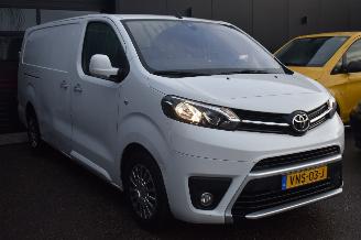 Toyota Proace 2.0 Worker D-4D Professional Long 177Pk *Navi/Clima picture 2