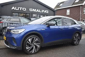 Voiture accidenté Volkswagen ID.4 77Kwh first Max 3FASE 204Pk *Navi/Clima/Camera/Panorama/Stoelverwarming 2020/12