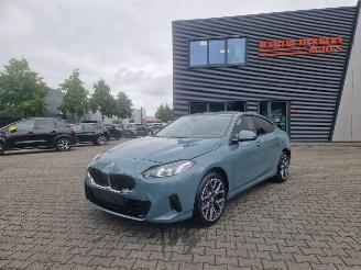 BMW 2-serie 220i GRAN COUPE picture 2