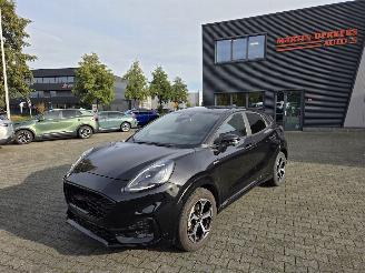 Unfallwagen Ford Puma ST-LINE AUTOMAAT / FACE LIFT MODEL 2024/10