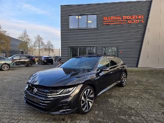 Schadeauto Volkswagen Arteon Shooting Brake GTE Hybrid R-Line 160KW 2024/2
