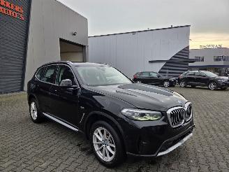 Schadeauto BMW X3 X-DRIVE 30e - 215KW  / 28 DKM 2022/4