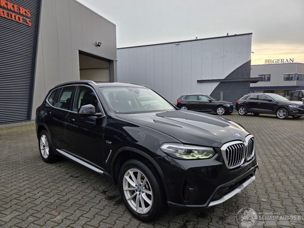 BMW X3 X-DRIVE 30e - 215KW / 28 DKM