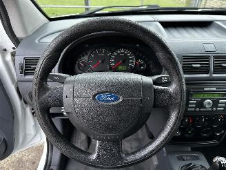 Ford Transit Connect 1.8 TDCi | APK tot jan-2026 picture 19