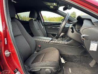 Mazda 3 2.0 SkyActiv-G Luxery | RHD | HUD | CAMERA | ACC picture 11