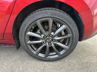 Mazda 3 2.0 SkyActiv-G Luxery | RHD | HUD | CAMERA | ACC picture 27