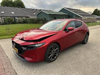 Coche accidentado Mazda 3 2.0 SkyActiv-G Luxery | RHD | HUD | CAMERA | ACC 2019/5