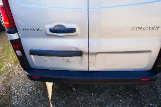 Renault Trafic L2H1 picture 15