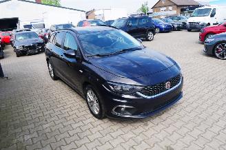 Fiat Tipo LOUNGE AUTOMAAT picture 2