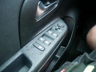 Opel Corsa F GS picture 18