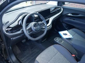 Fiat 500E ICON picture 10