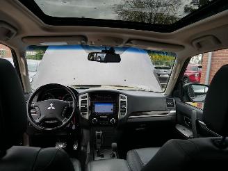 Mitsubishi Pajero 3.2 DI-D  PANORAMADAK LEER XENON AWD 7 PERSOONS picture 13