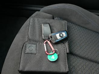 BMW 2-serie 220 d M-SPORT LED picture 15