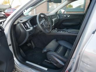 Volvo Xc-60 Plus Bright Recharge Plug-In Hybrid AWD picture 15