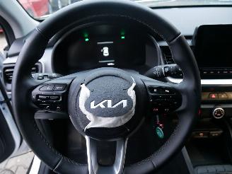 Kia Stonic  picture 13