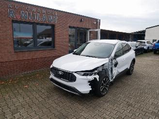 skadebil auto Ford Kuga TITANIUM 2025/2