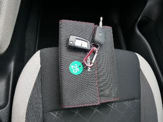 Nissan Micra  picture 12